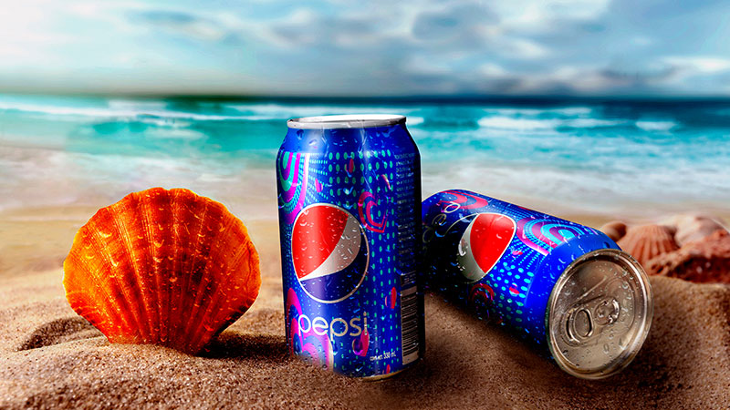 Edición final con las latas con un fondo de playa